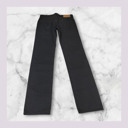 Entdecke unsere Vintage Track Pants von Nike und anderen Marken, erhältlich bei Valuxery.de - Dein Shop für trendige Vintage - Kleidung. Unsere Track Pants sind aus hochwertigen Materialien und