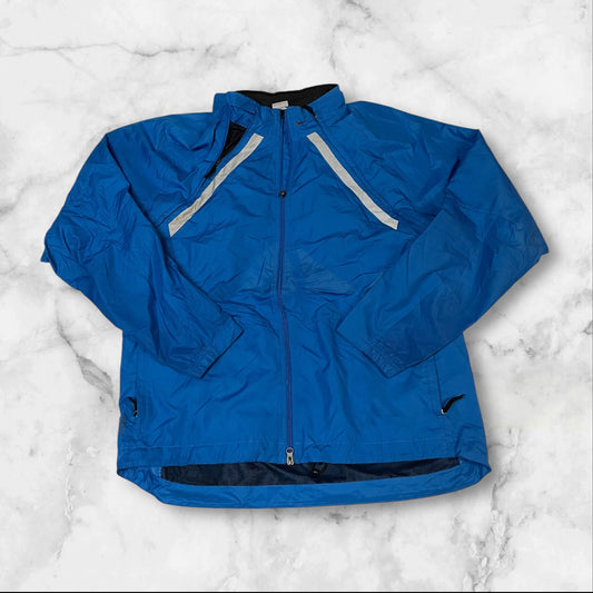 Entdecke unsere Vintage Track Pants von Nike und anderen Marken, erhältlich bei Valuxery.de - Dein Shop für trendige Vintage - Kleidung. Unsere Track Pants sind aus hochwertigen Materialien und