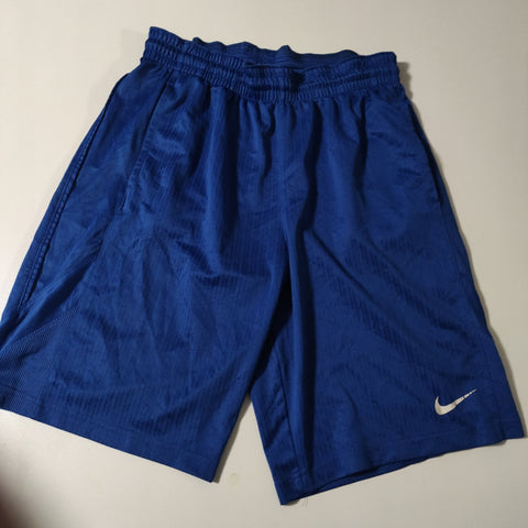 Entdecke unsere Vintage Track Pants von Nike und anderen Marken, erhältlich bei Valuxery.de - Dein Shop für trendige Vintage-Kleidung. Unsere Track Pants sind aus hochwertigen Materialien und